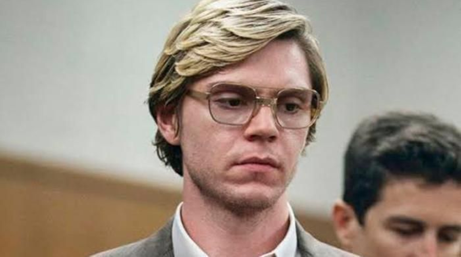 Jeffrey Dahmer en la serie de Netflix sobre sus crímenes