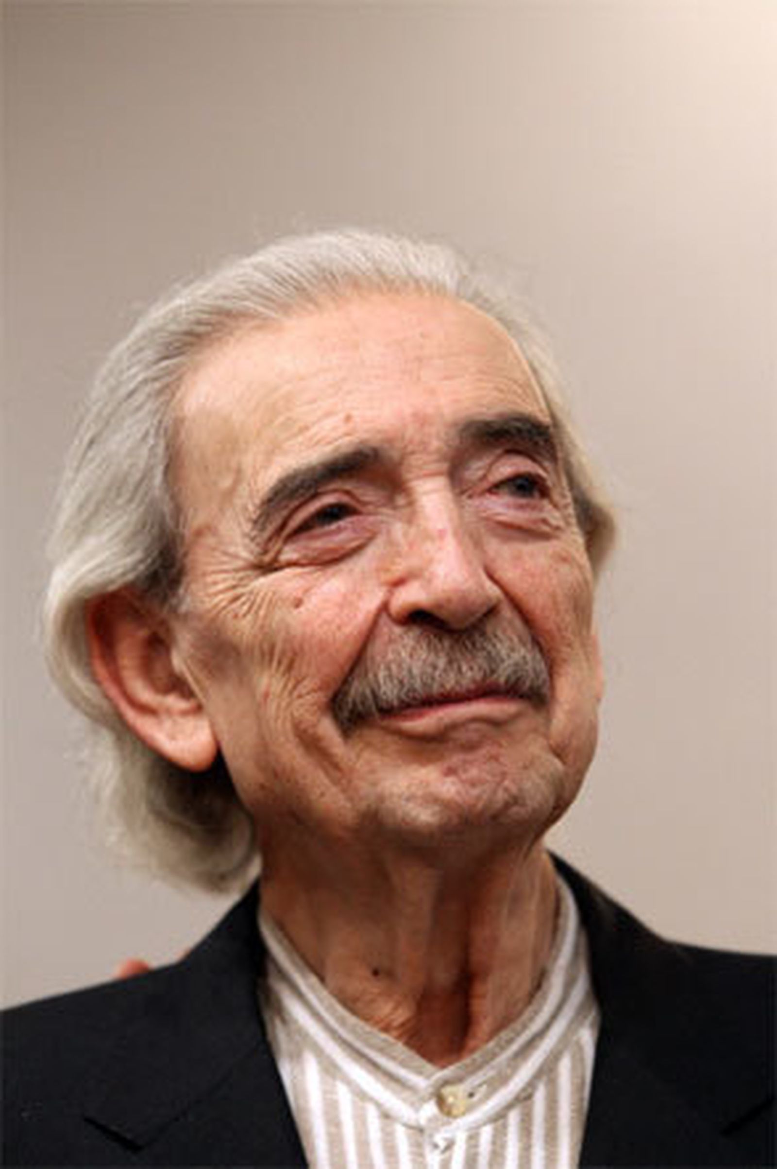 Juan Gelman, la poesía ardiente