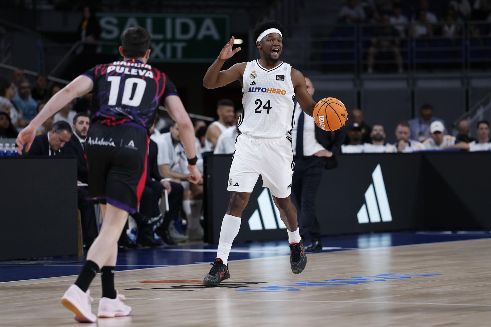 Las mejores imágenes del Real Madrid-Covirán Granada