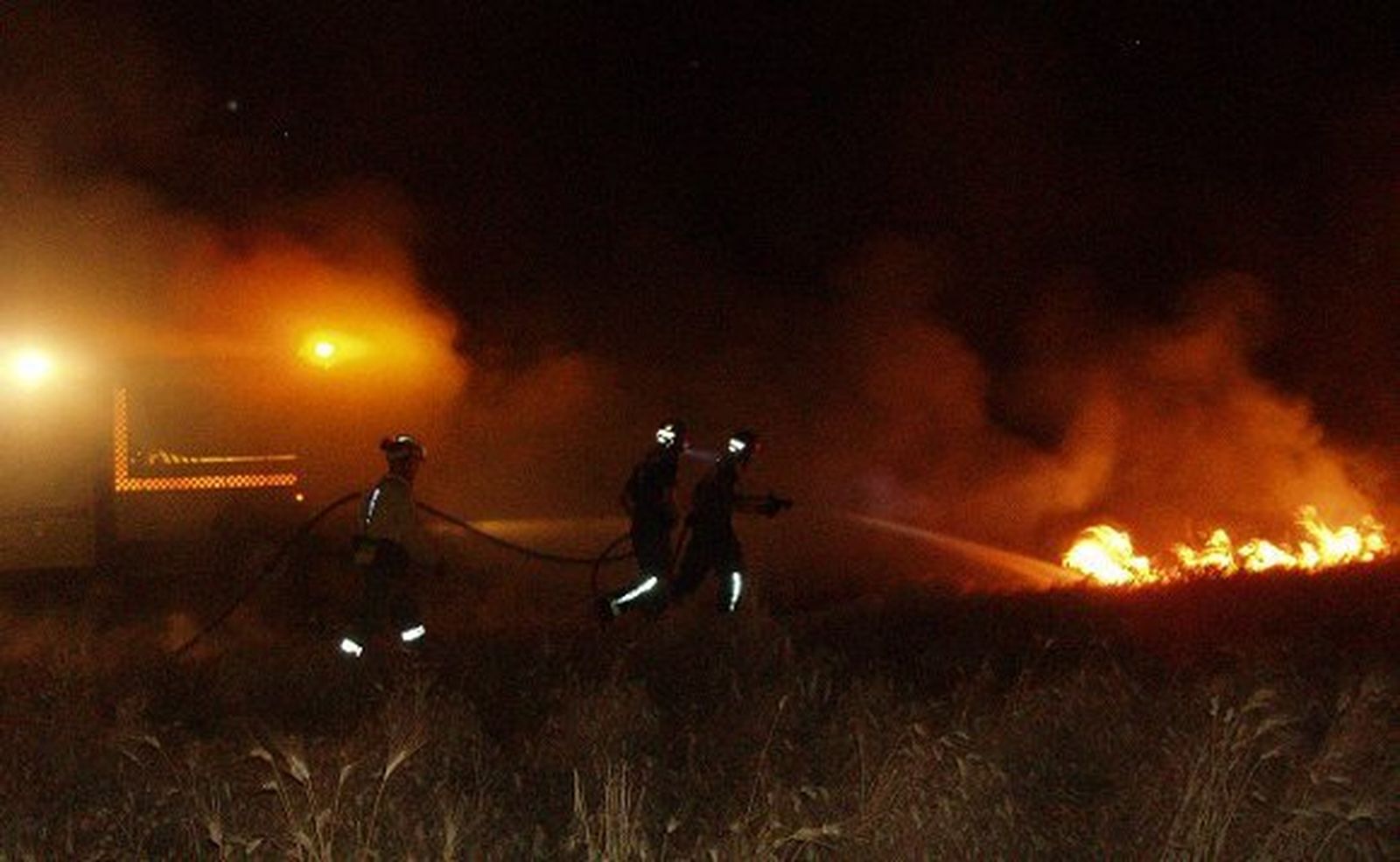 Bomberos de Villamartín sofocan 7 incendios de pastos en lo que va de mes