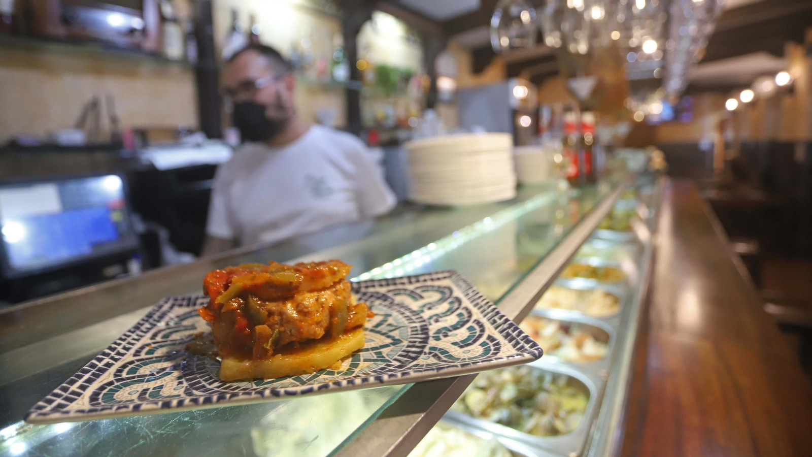 Fotos de la VI Ruta de la Tapa en La Línea