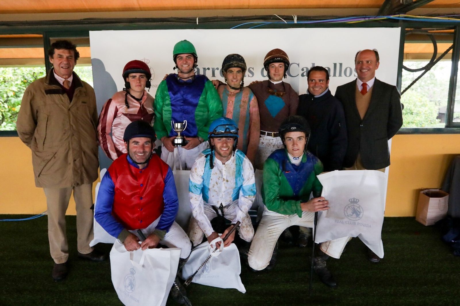Las fotos de las carreras de caballos en Pineda