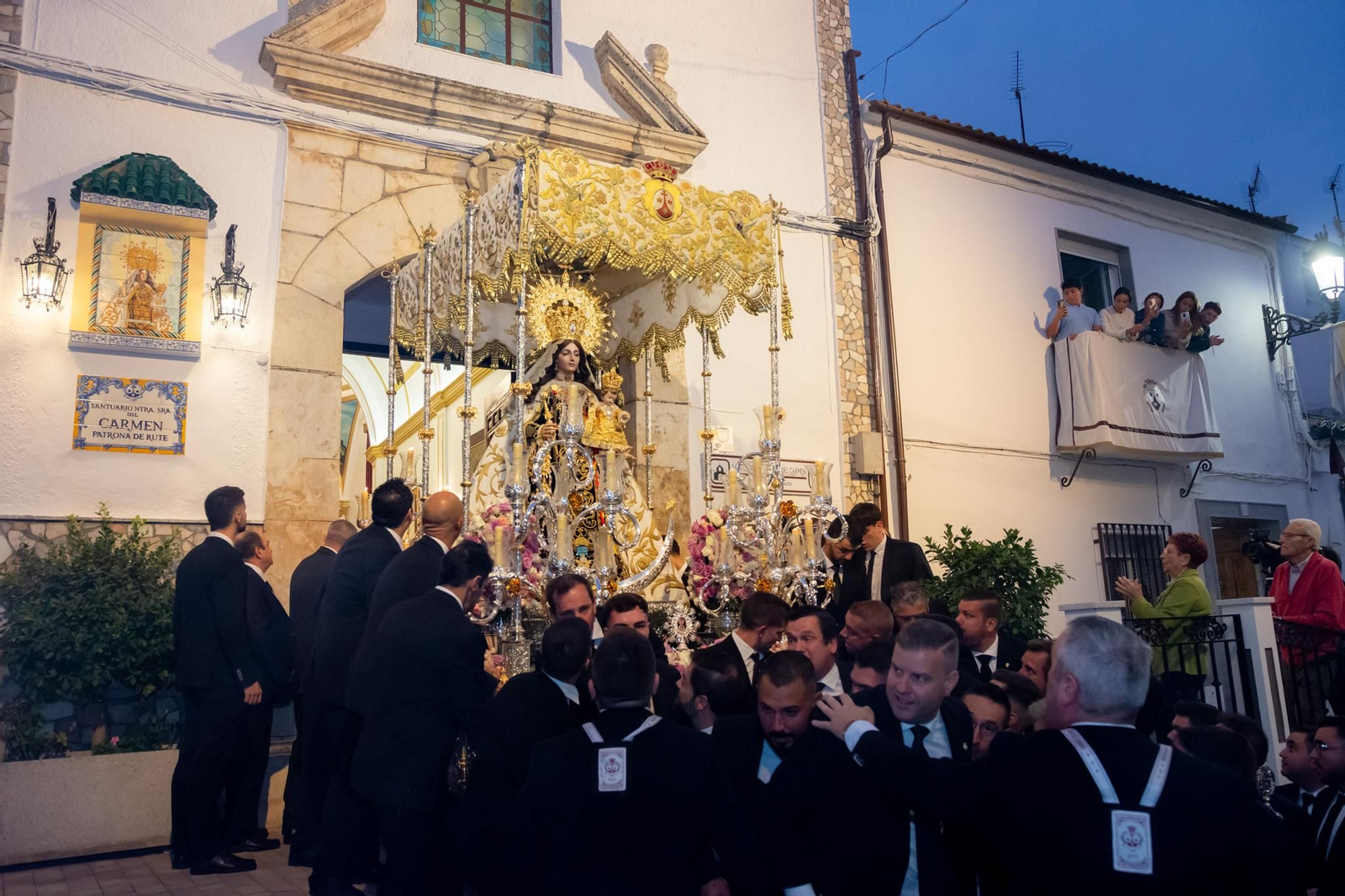 Las mejores imágenes de la procesión de clausura del Año Jubilar de la Virgen del Carmen en Rute