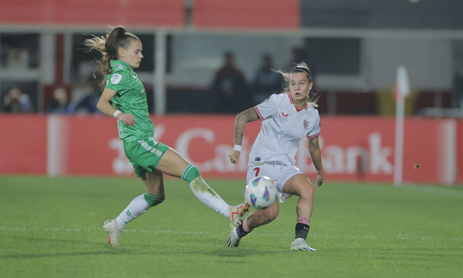 Las fotos del Sevilla-Betis féminas
