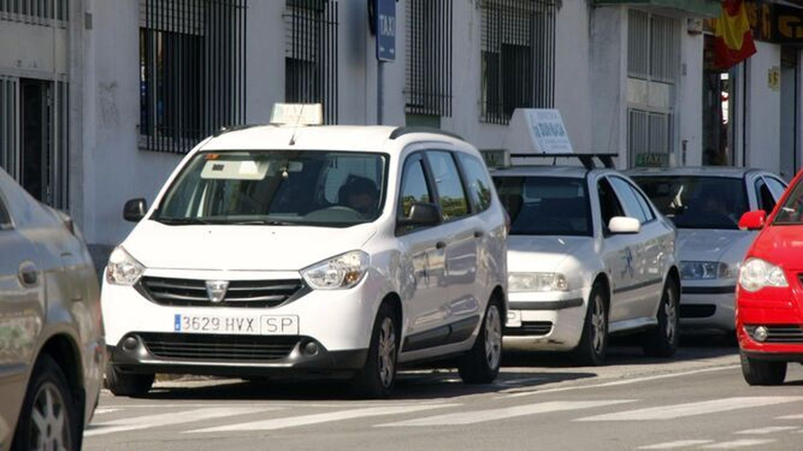 Los taxistas han trasladado sus reclamaciones para mejorar el servicio.