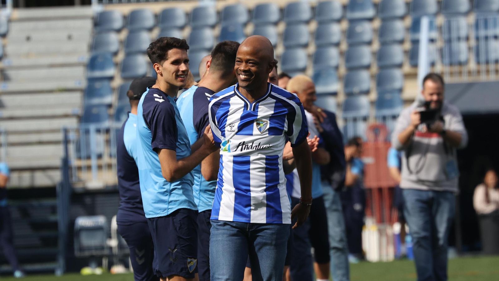 Darío Silva y Dely Valdés: las fotos del regreso de la Doble D a La Rosaleda
