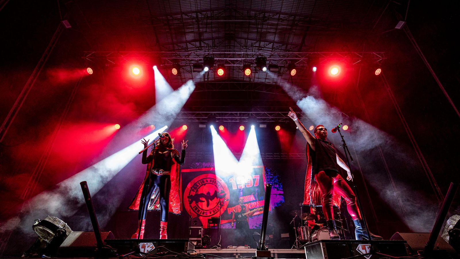 Los momentos más divertidos del Sorbete Fest llegaron con la actuación de Ladilla Rusa.