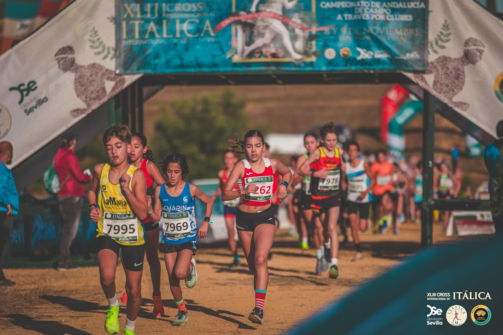 Búscate en las fotos del Cross de Itálica 2025 | 7