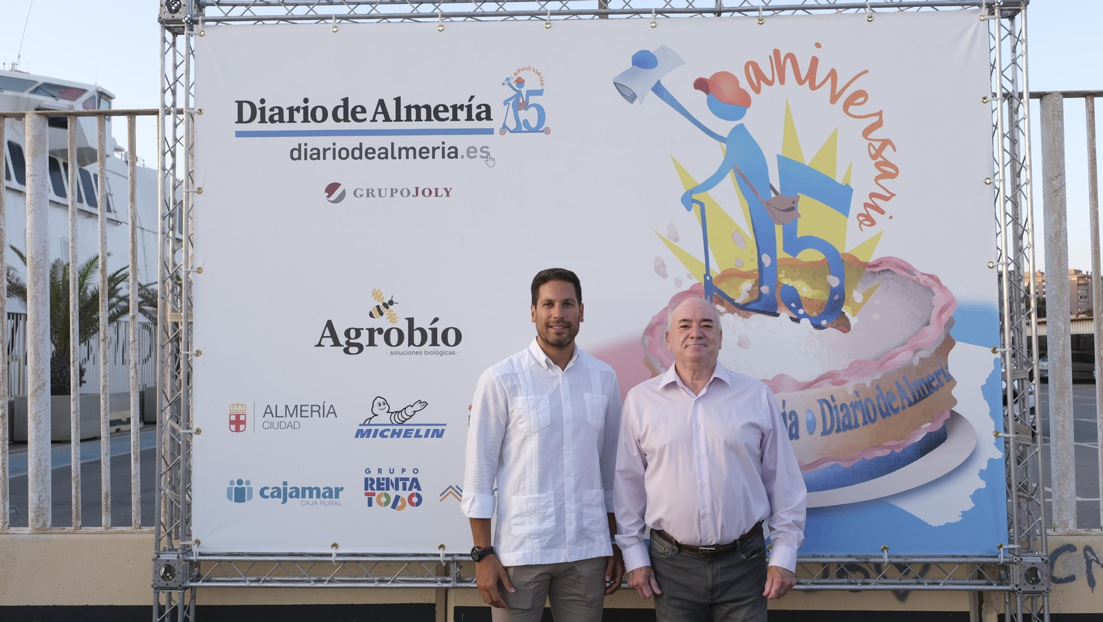 Imágenes de los asistentes a la Gala 15 Aniversario Diario de Almería