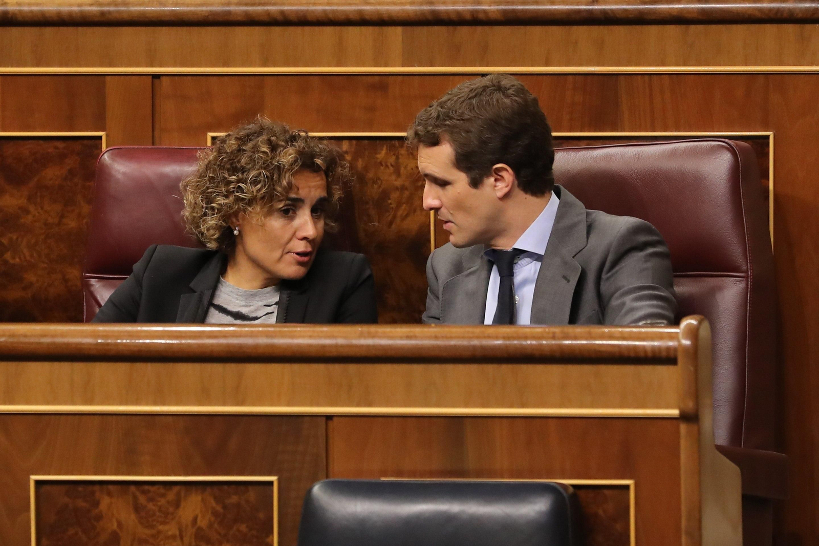 Casado conversa con Montserrat