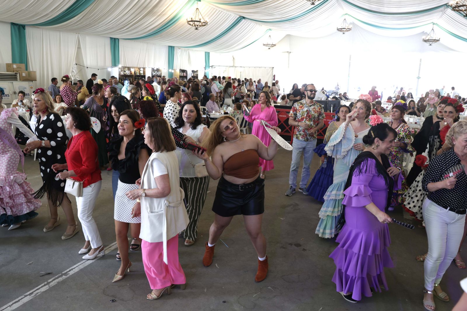 Búscate en las fotos del viernes en la Feria de Castellar