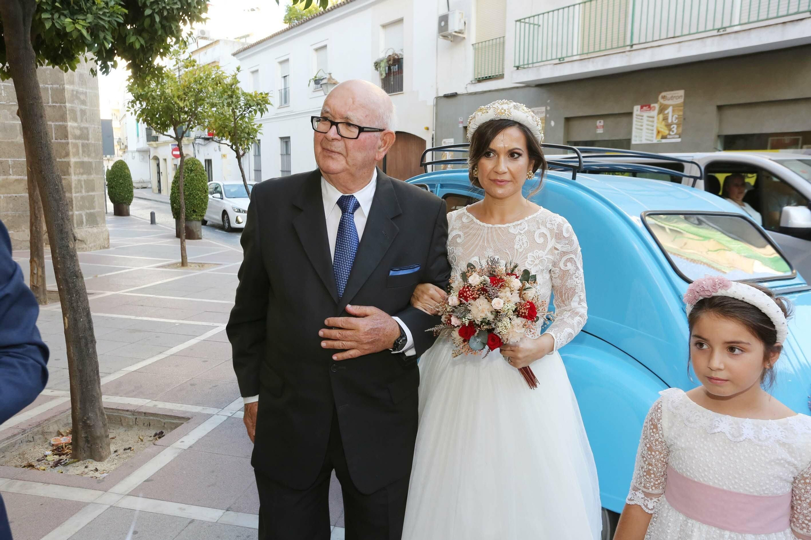 Boda de Lorenzo Amor e Irene Galisteo en la Basílica de La Merced