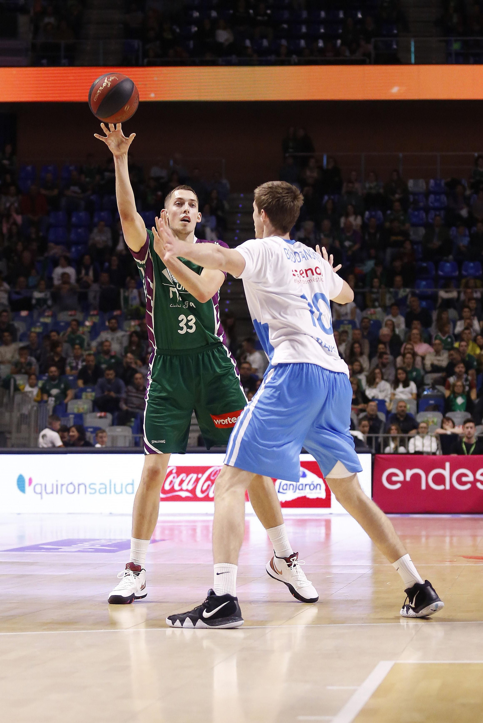Las fotos del Unicaja Baloncesto - Monbus Obradoiro