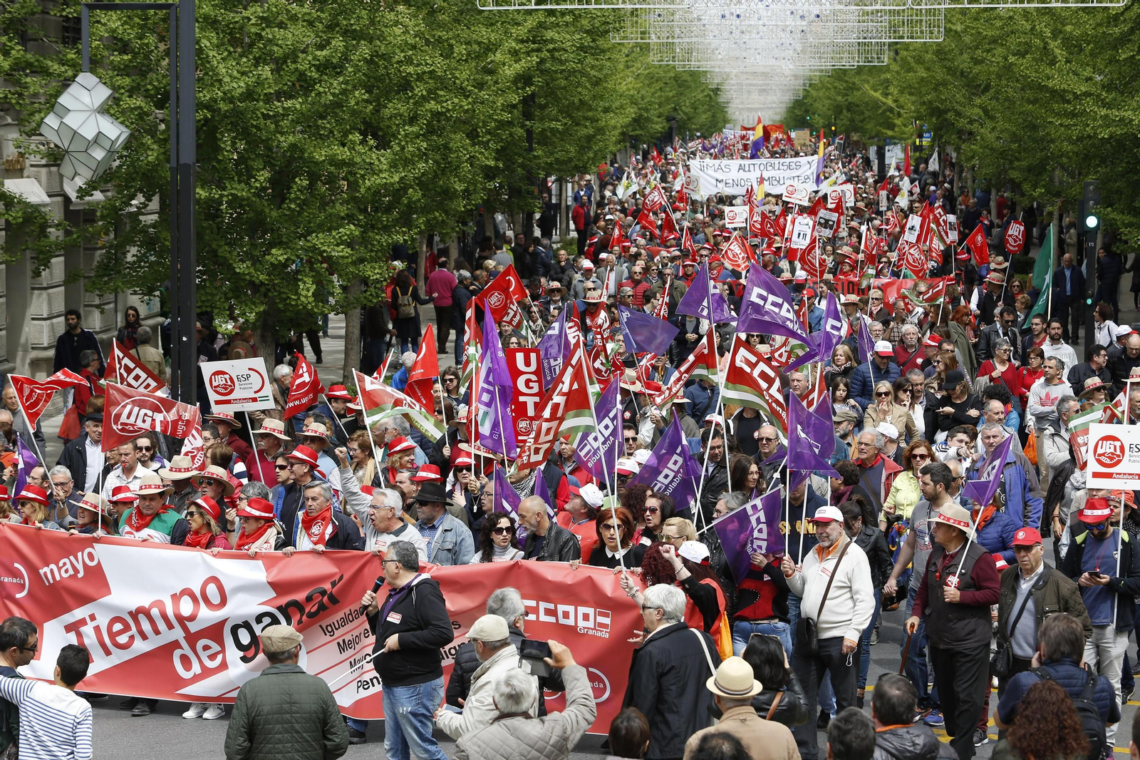 La manifestación del Primero de Mayo de Granada, en imágenes