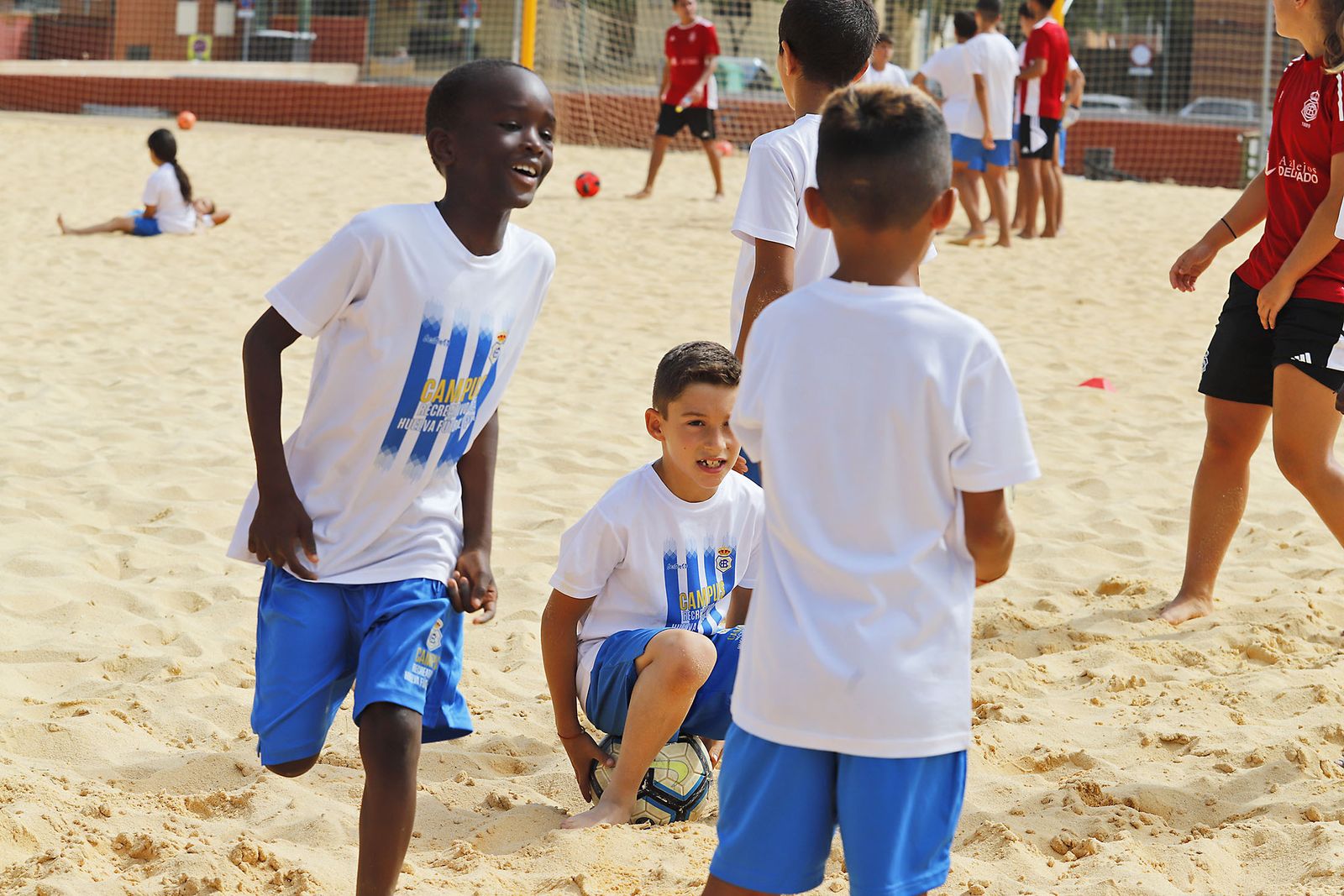 Imágenes del Campus Recreativo de Huelva Fútbol Playa
