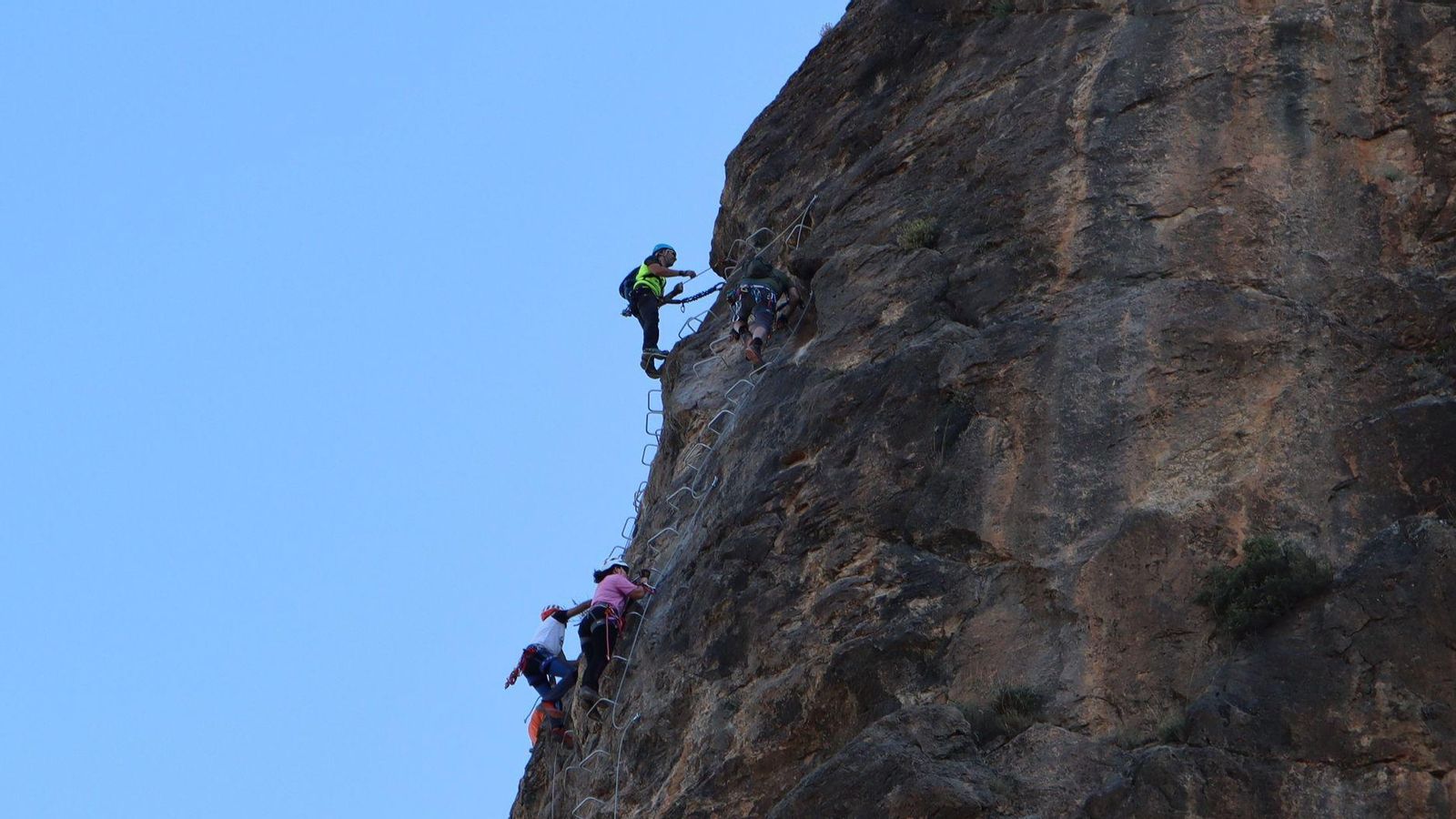 Unas 60 personas han tomado el pulso al recorrido este sábado