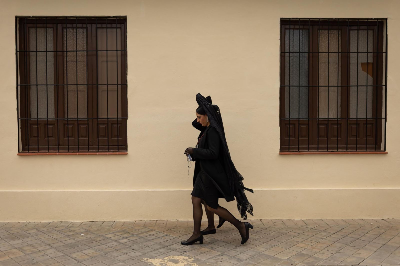 Así vivió Granada la salida de la Hermandad del Trabajo 2025