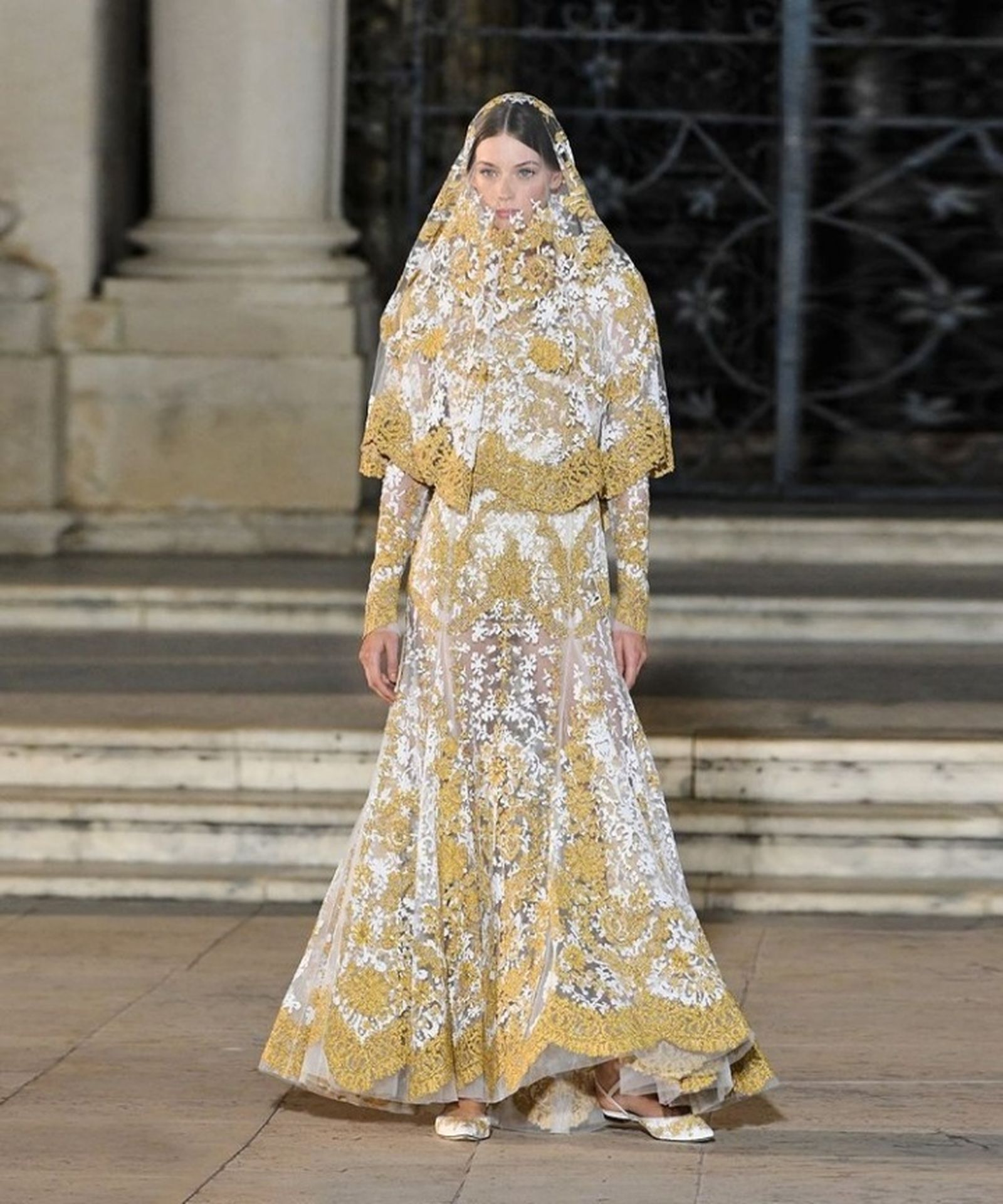 Desfile de Dolce & Gabbana en Sicilia por sus diez años en la alta costura