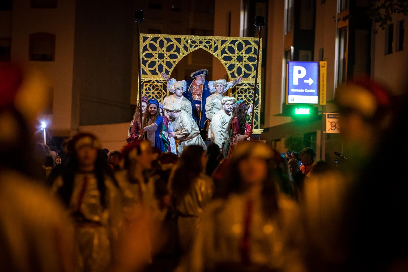 Las imágenes de la cabalgata del Heraldo de los Reyes Magos en San Fernando