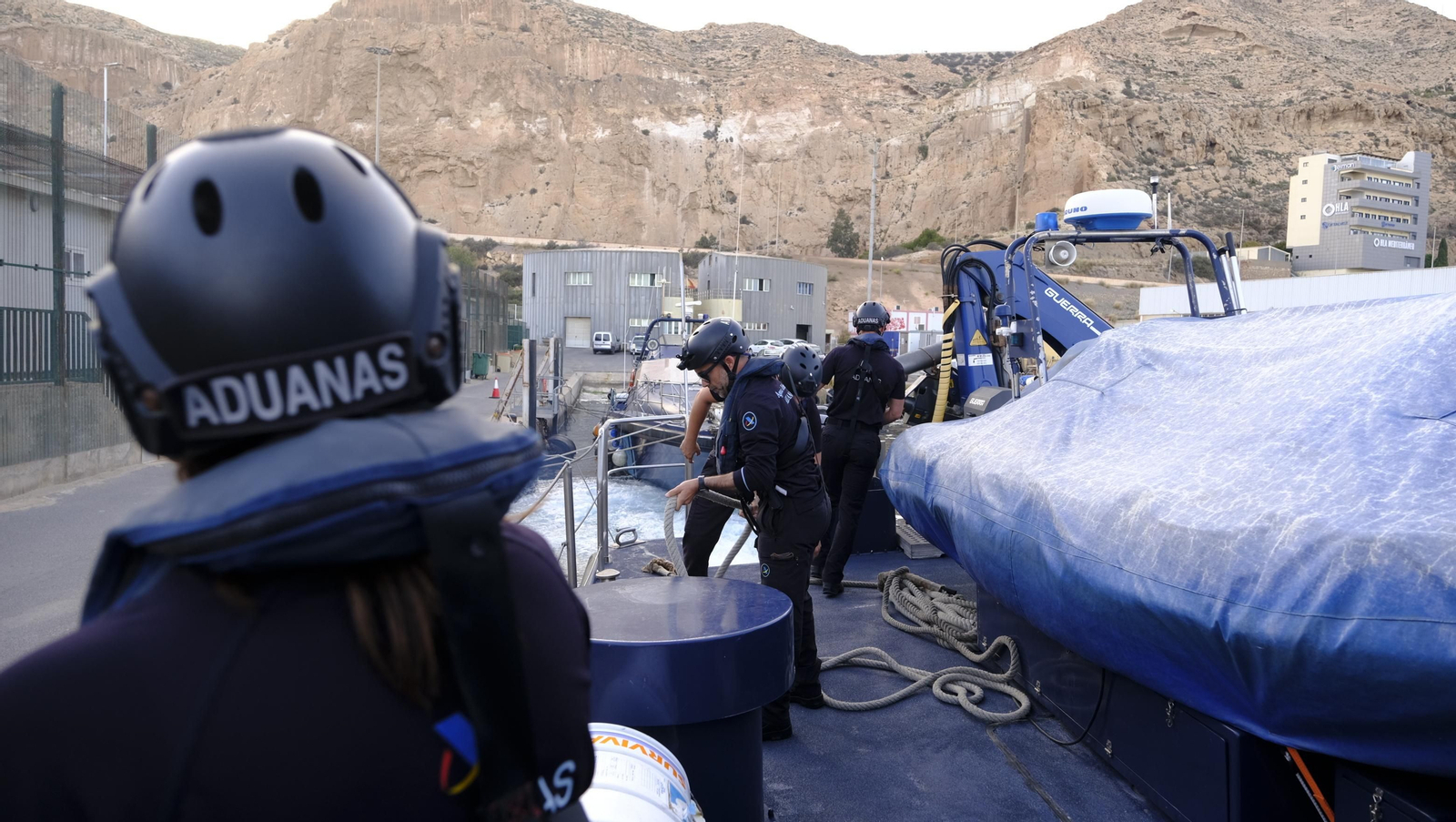 Imágenes de la vigilancia de la Agencia Tributaria en el mar