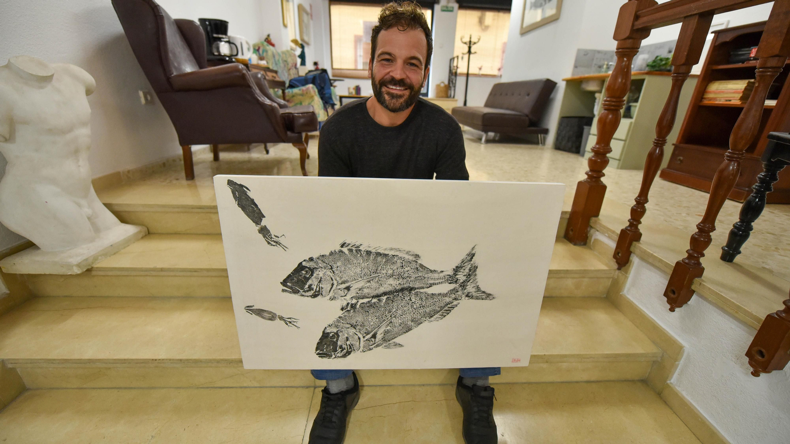 La entrevista al pintor David Gomez , en imágenes