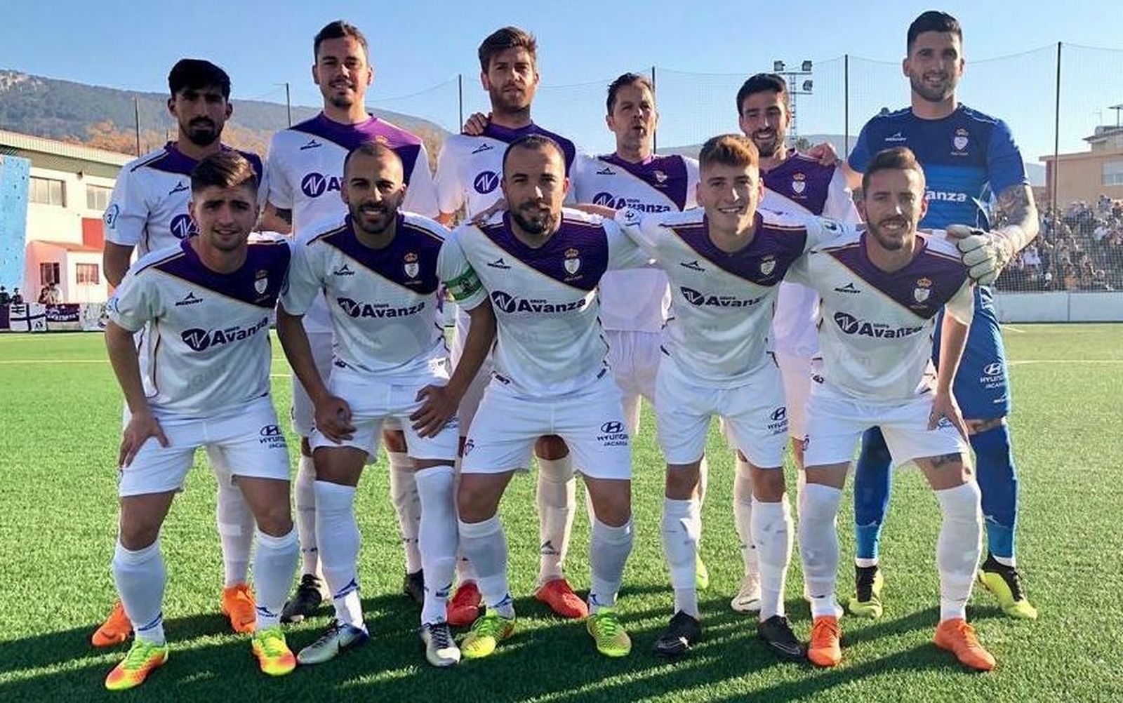 El Real Jaén, un histórico con unos números que intimidan, se puede cruzar con el filial amarillo.