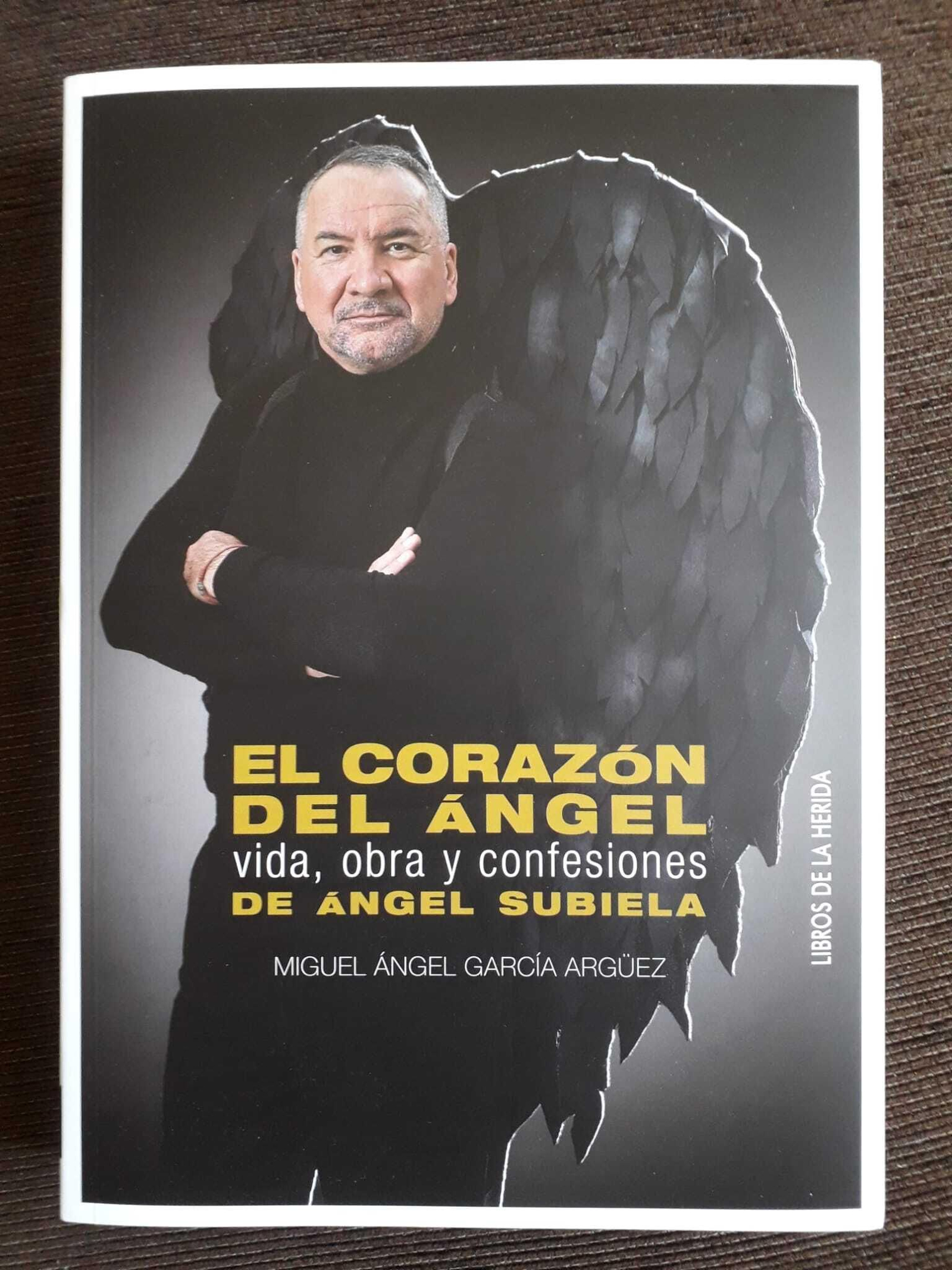La portada de la biografía de Ángel Subiela.