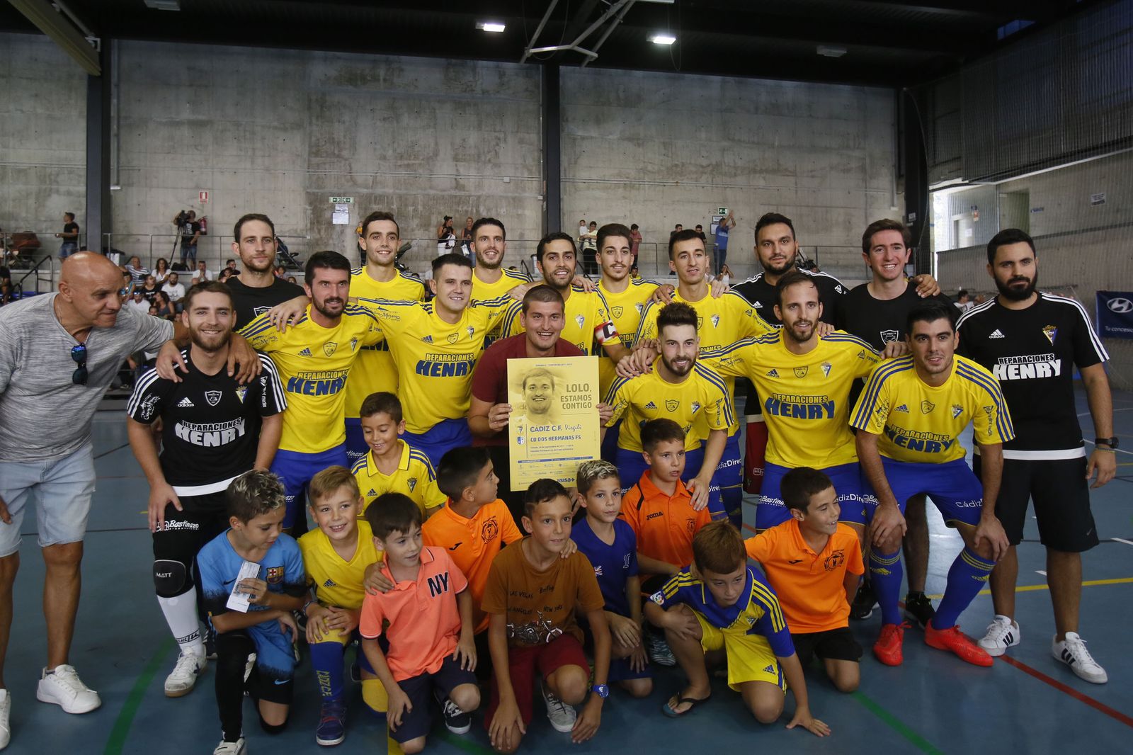 Emotivo homenaje a Lolo Carrasco