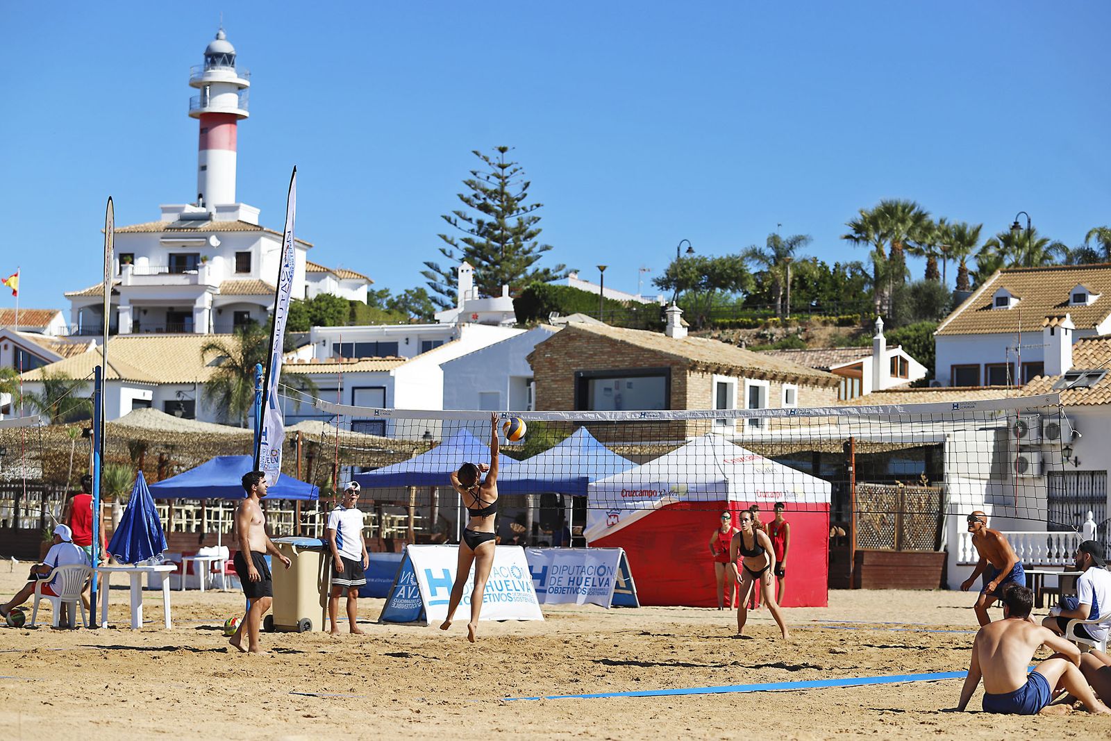 Imágenes de las playas de Huelva en el sábado 15 de agosto