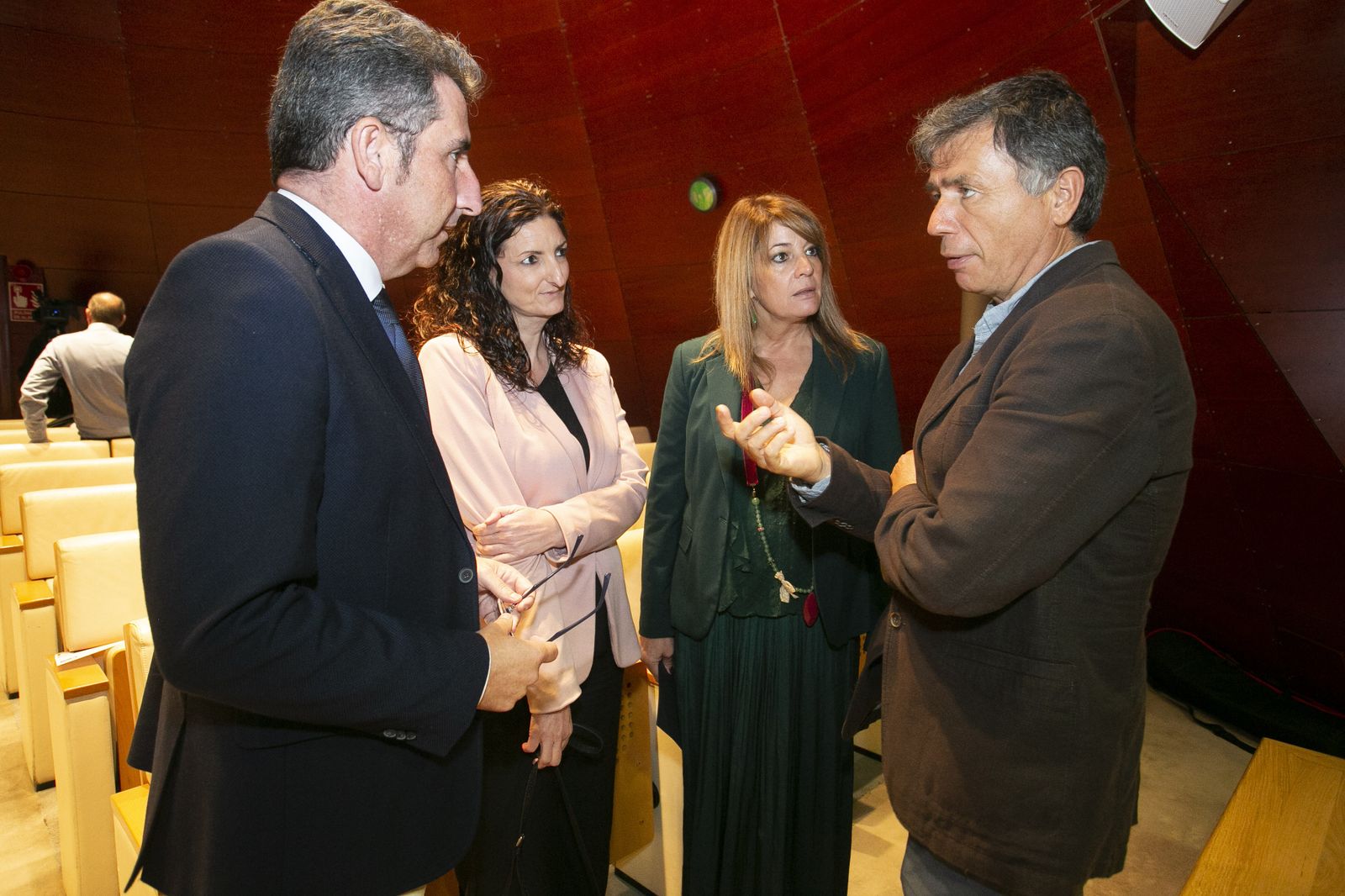 De izquierda a derecha; Burgos, Moya, Miranda y Martínez en el acto de presentación