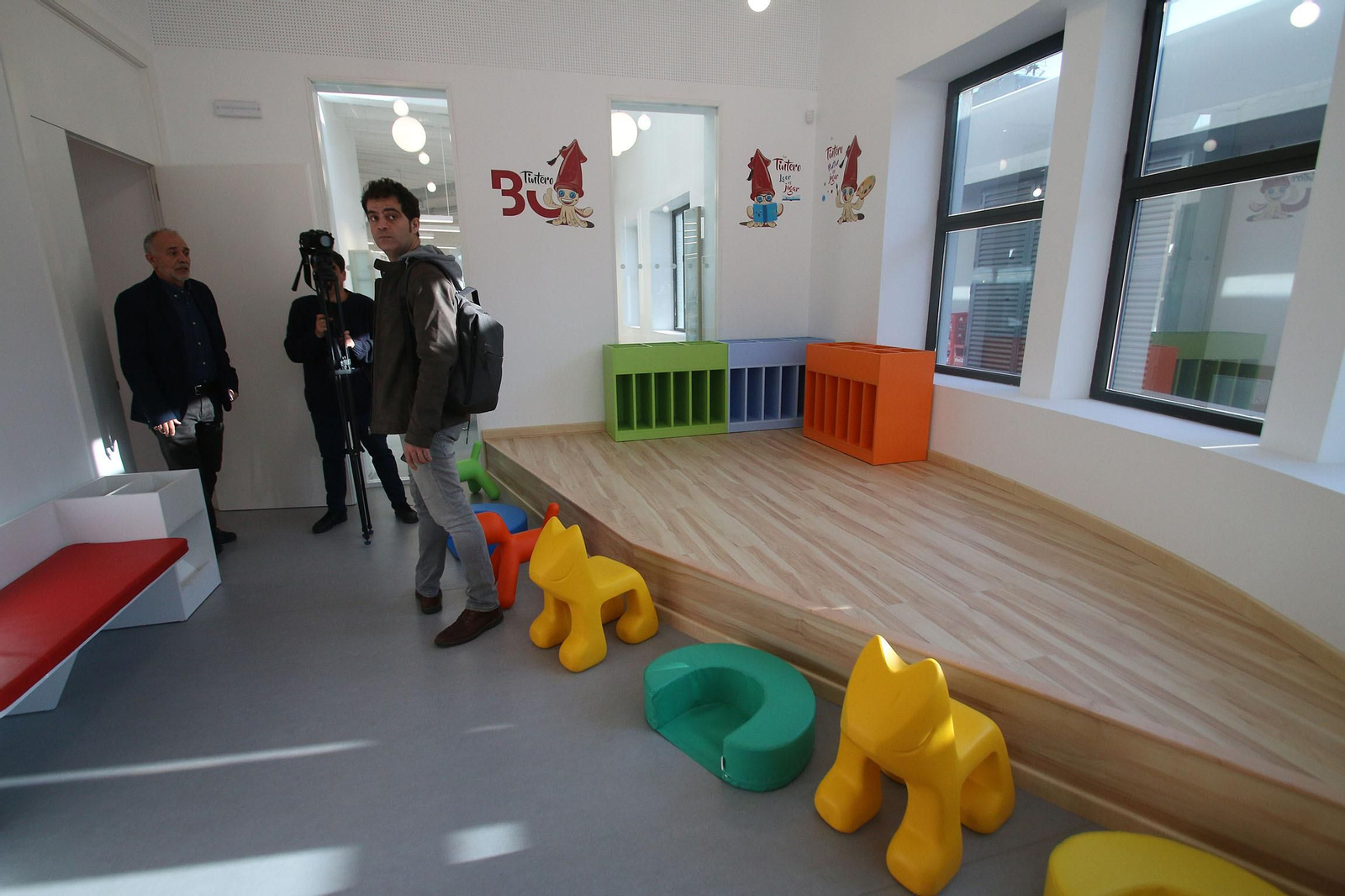 Fotogalería de la Biblioteca Central José María Artero