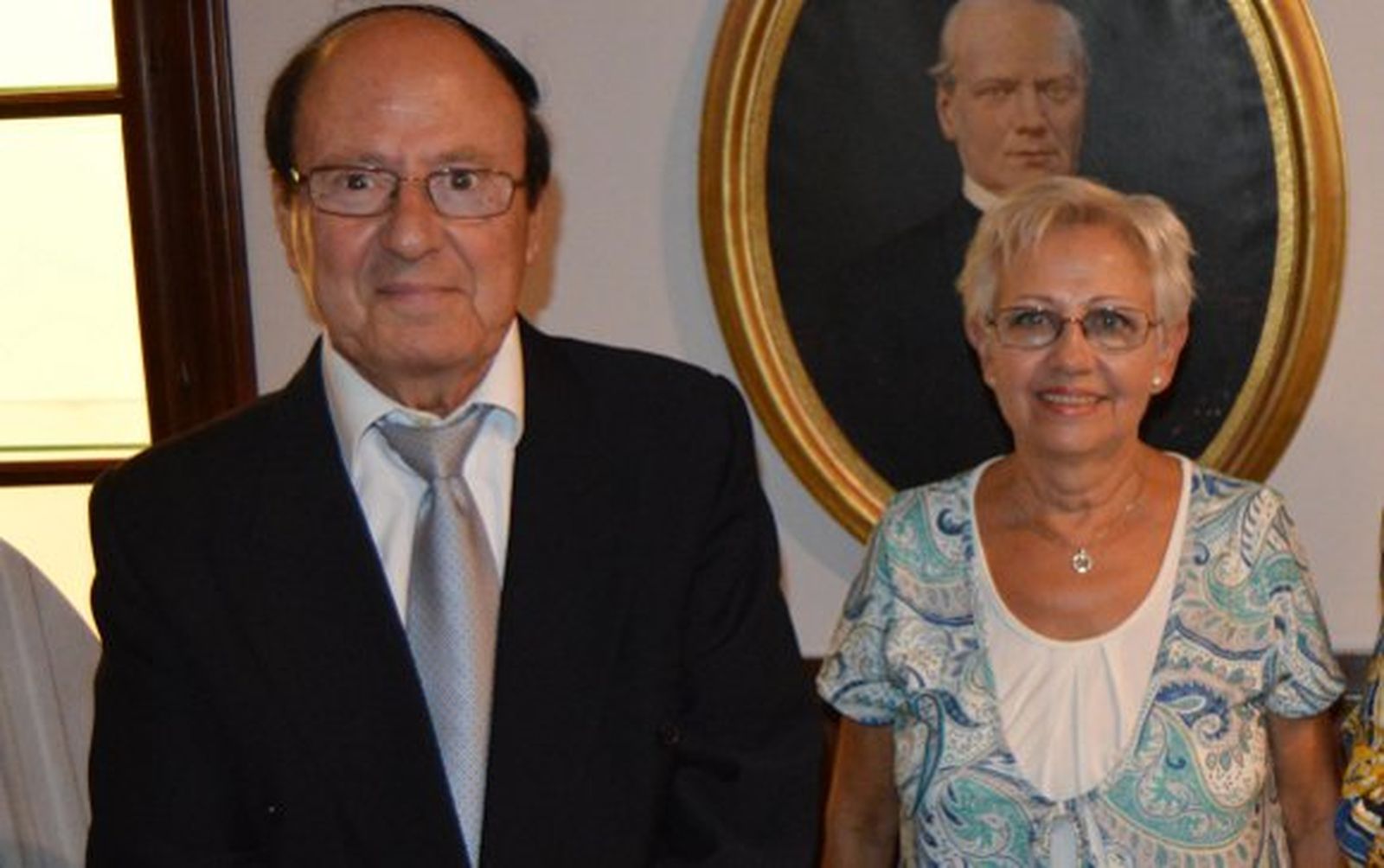 Antonio Caldelas con su mujer Carmen  Monge.


Foto: Ignacio Casas de Ciria