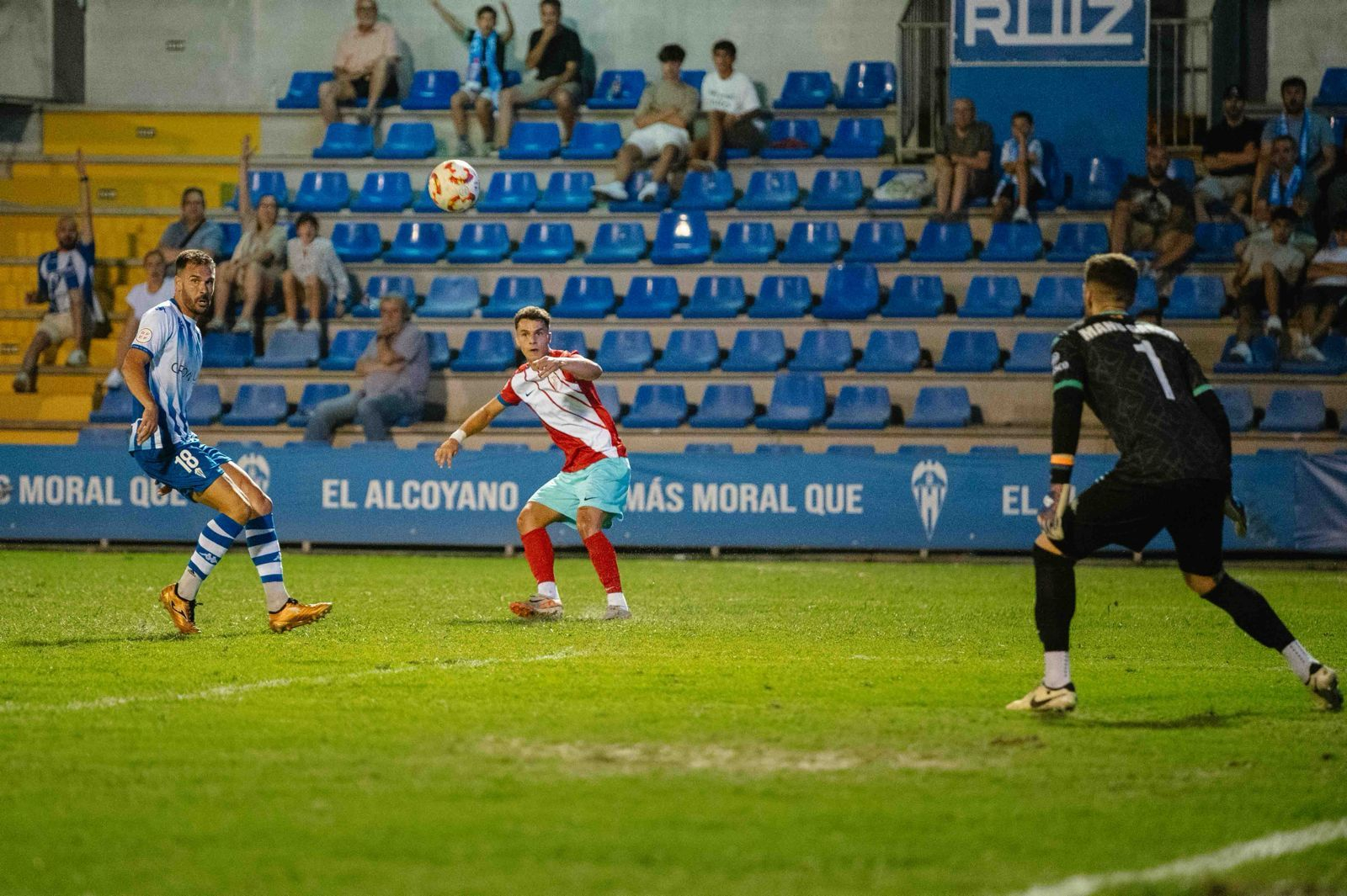 Las fotos del CD Alcoyano-Algeciras CF de Primera Federación (1-1)