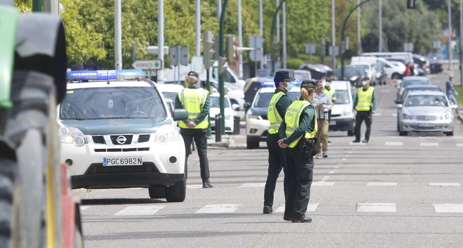 Las fotos del homenaje de los agricultores a los sanitarios de Córdoba