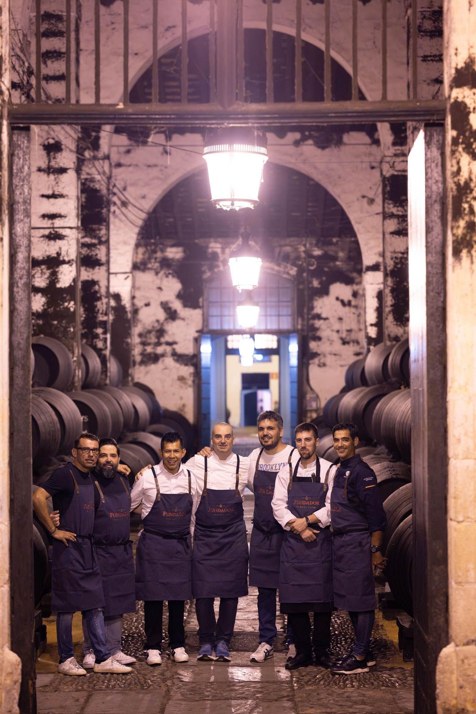 El gran equipo de chefs que participó, el pasado martes, en la exclusiva cena de La Tapería de Fundador.