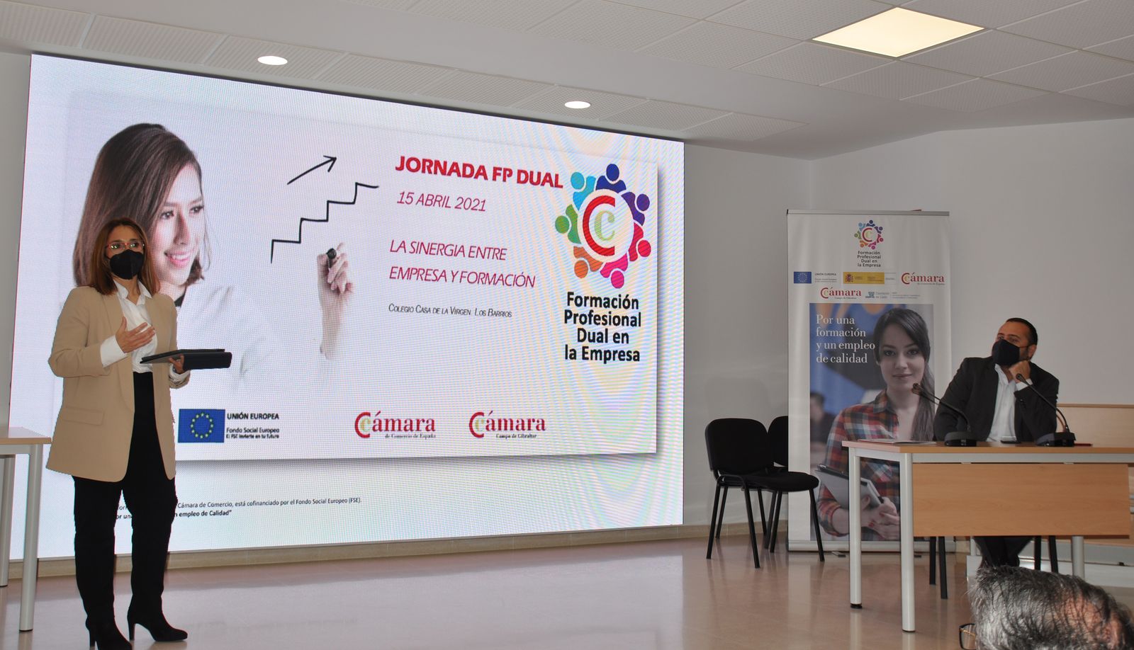 Una de las presentaciones en la jornada sobre la FP Dual.