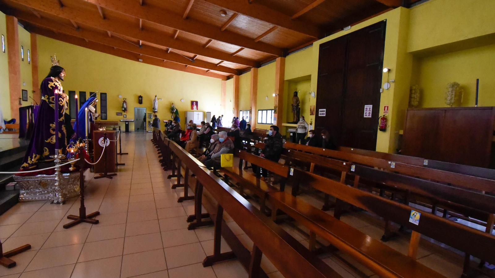 Fotos de la Veneración al Cristo de Medinaceli en La Línea