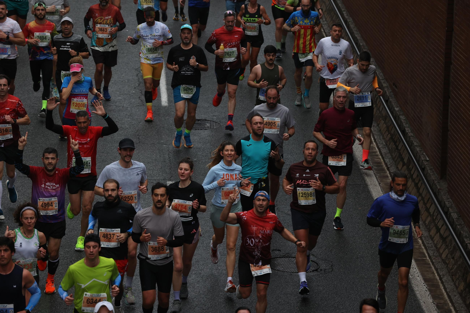 Búscate en la Media Maratón 01