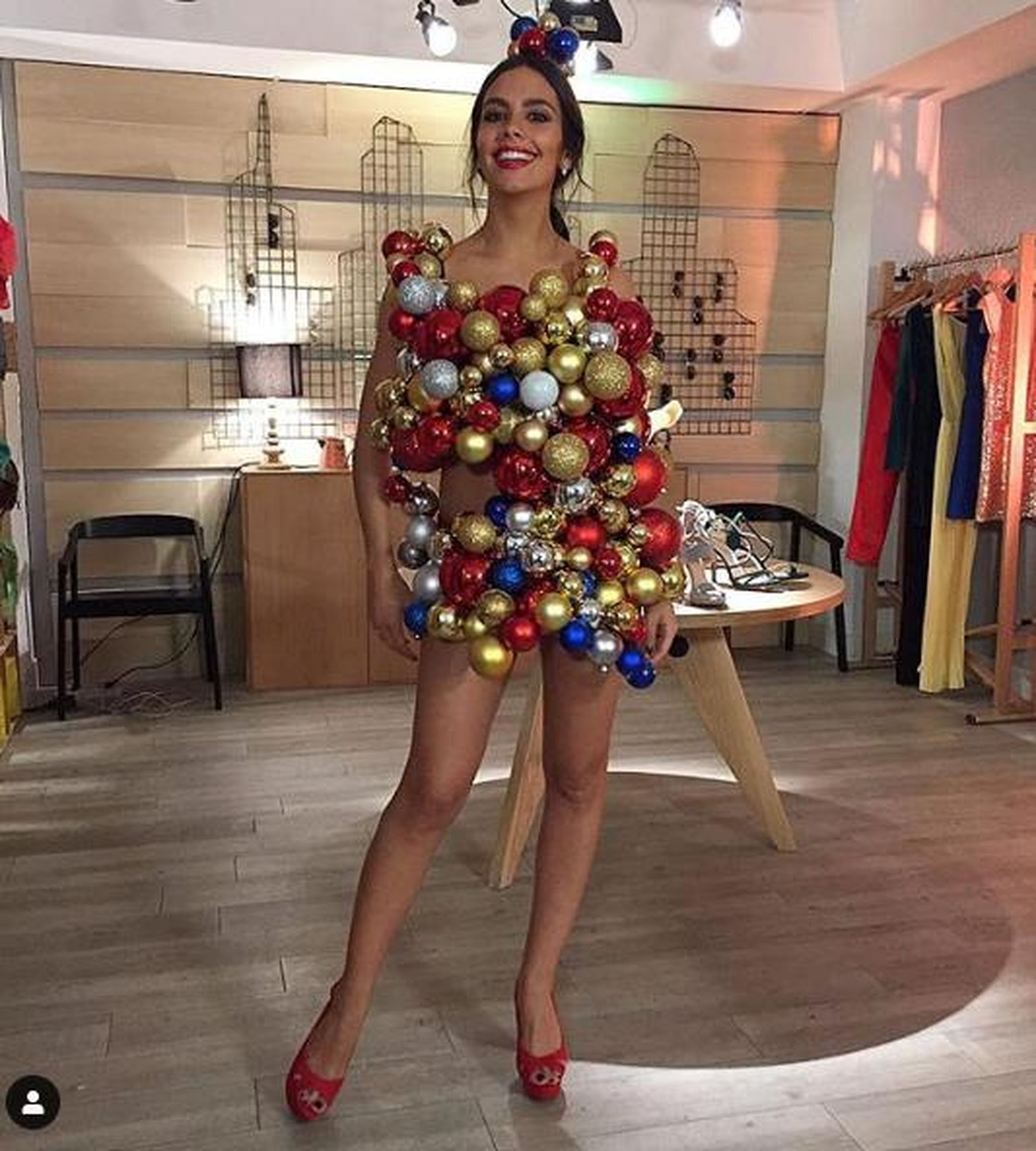 Cristina Pedroche posa en bolas.