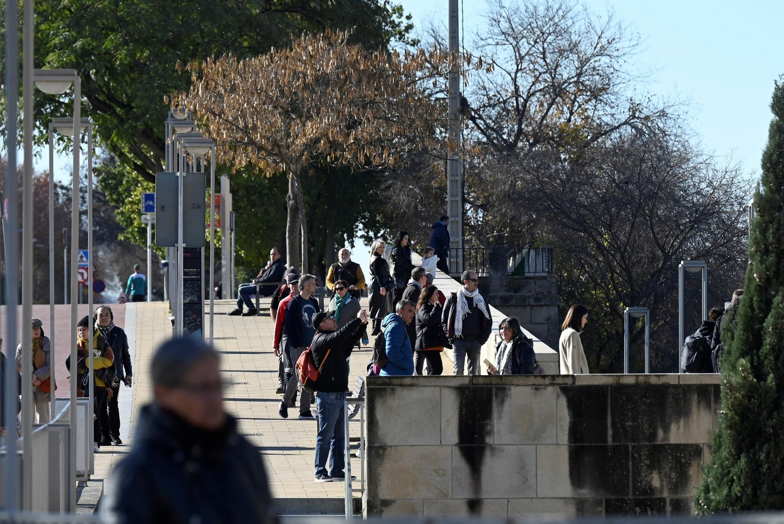 Los cordobeses salen a la calle en el primer día de 2025, en imágenes