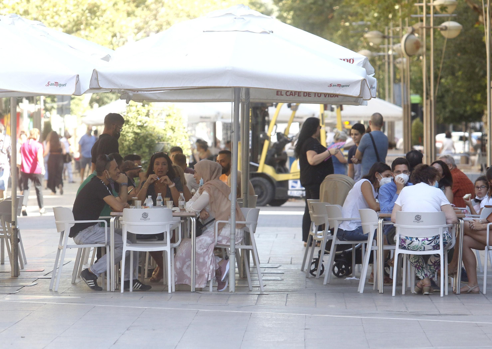 Las calles de Córdoba se llenan tras la época estival