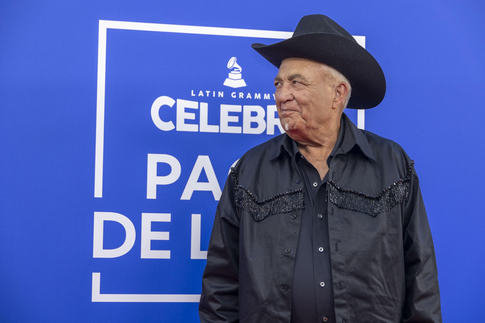 Las imágenes de la alfombra roja en el Falla con el homenaje de los Latin Grammy a Paco de Lucía