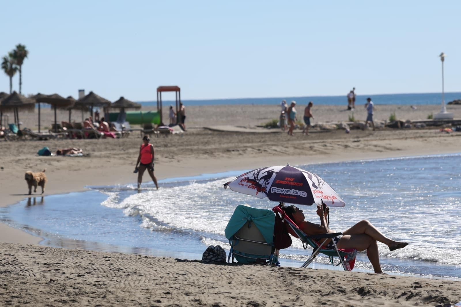 Playa de Málaga en pleno mes de octubre.