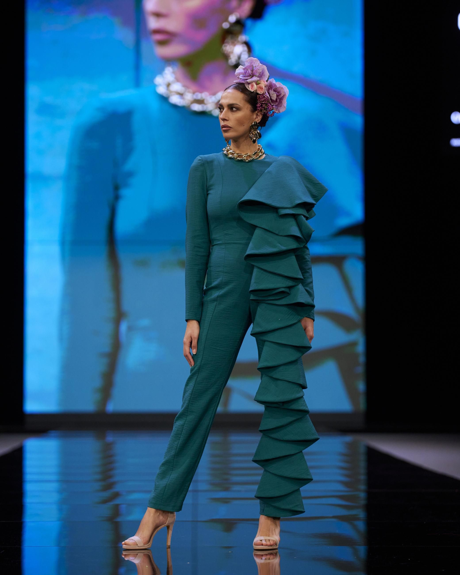 El desfile de Raquel Bollo en SIMOF 2025, todas la fotos