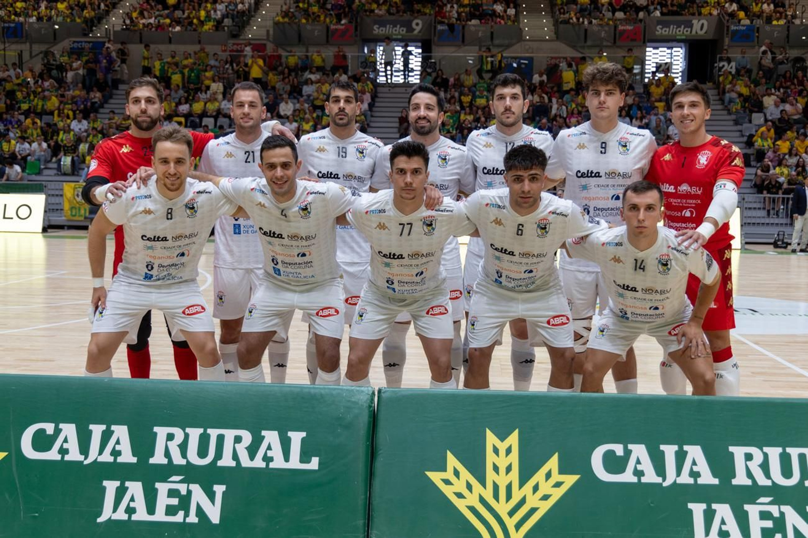 Las mejores imágenes de la amplia victoria del Jaén Paraíso Interior FS sobre O Parrulo Ferrol