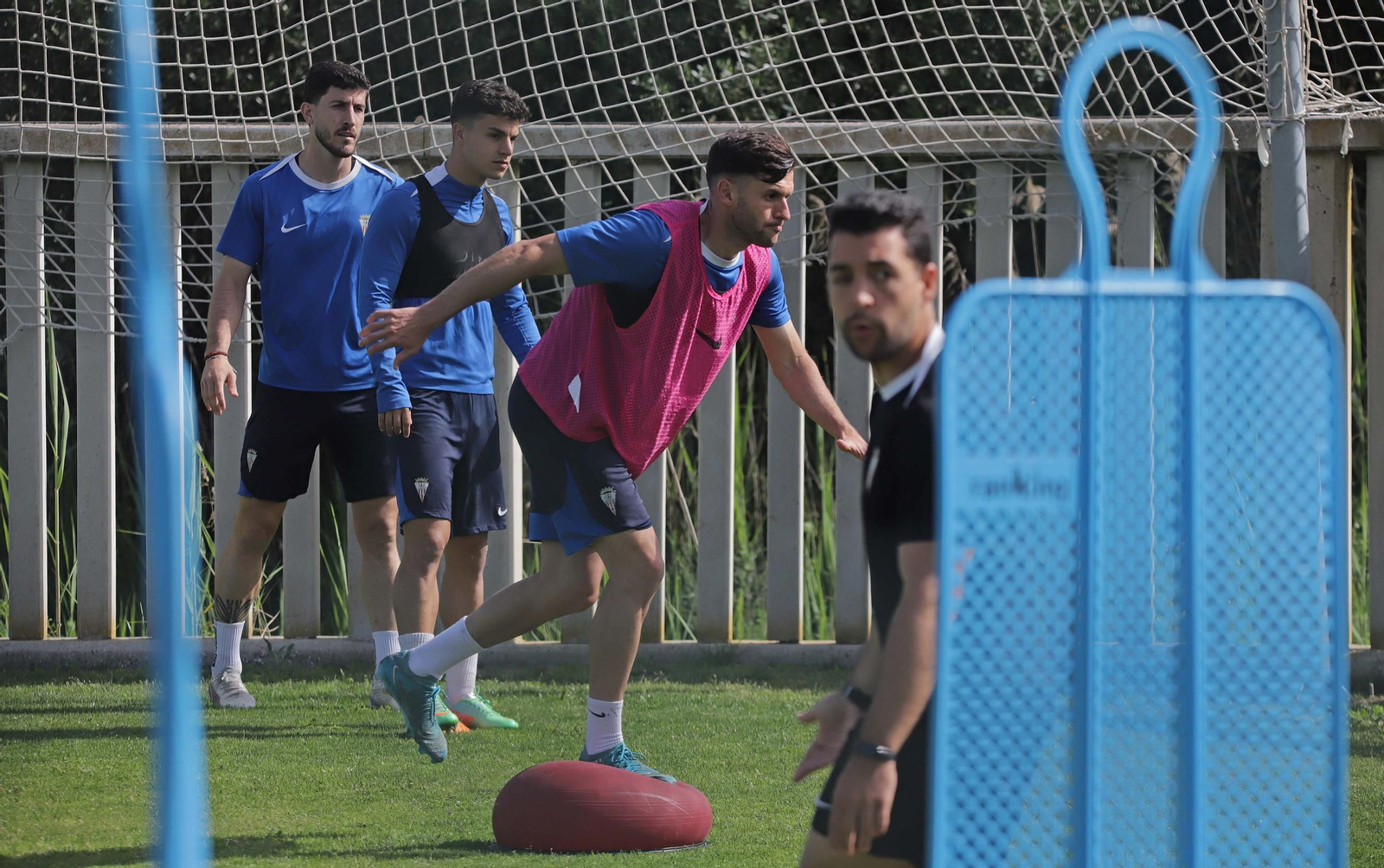 Las fotos del primer entrenamiento del Algeciras para el partido contra el Alcorcón