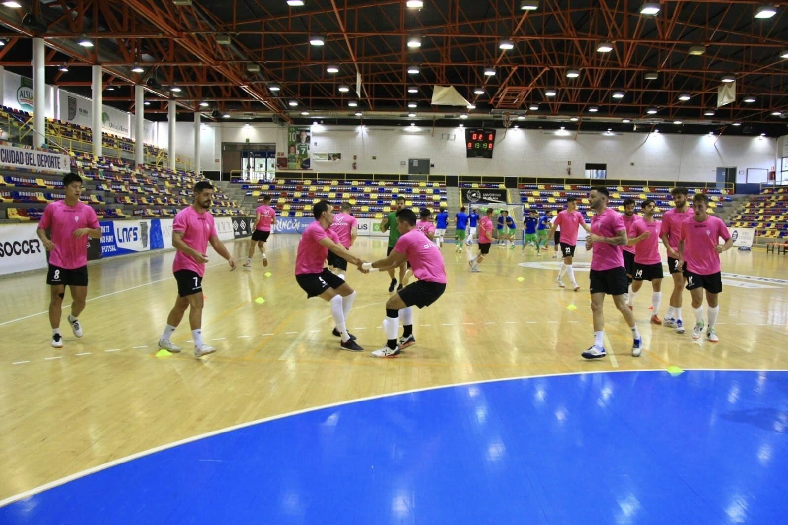Las imágenes del amistoso entre el Córdoba Futsal y el UMA Antequera