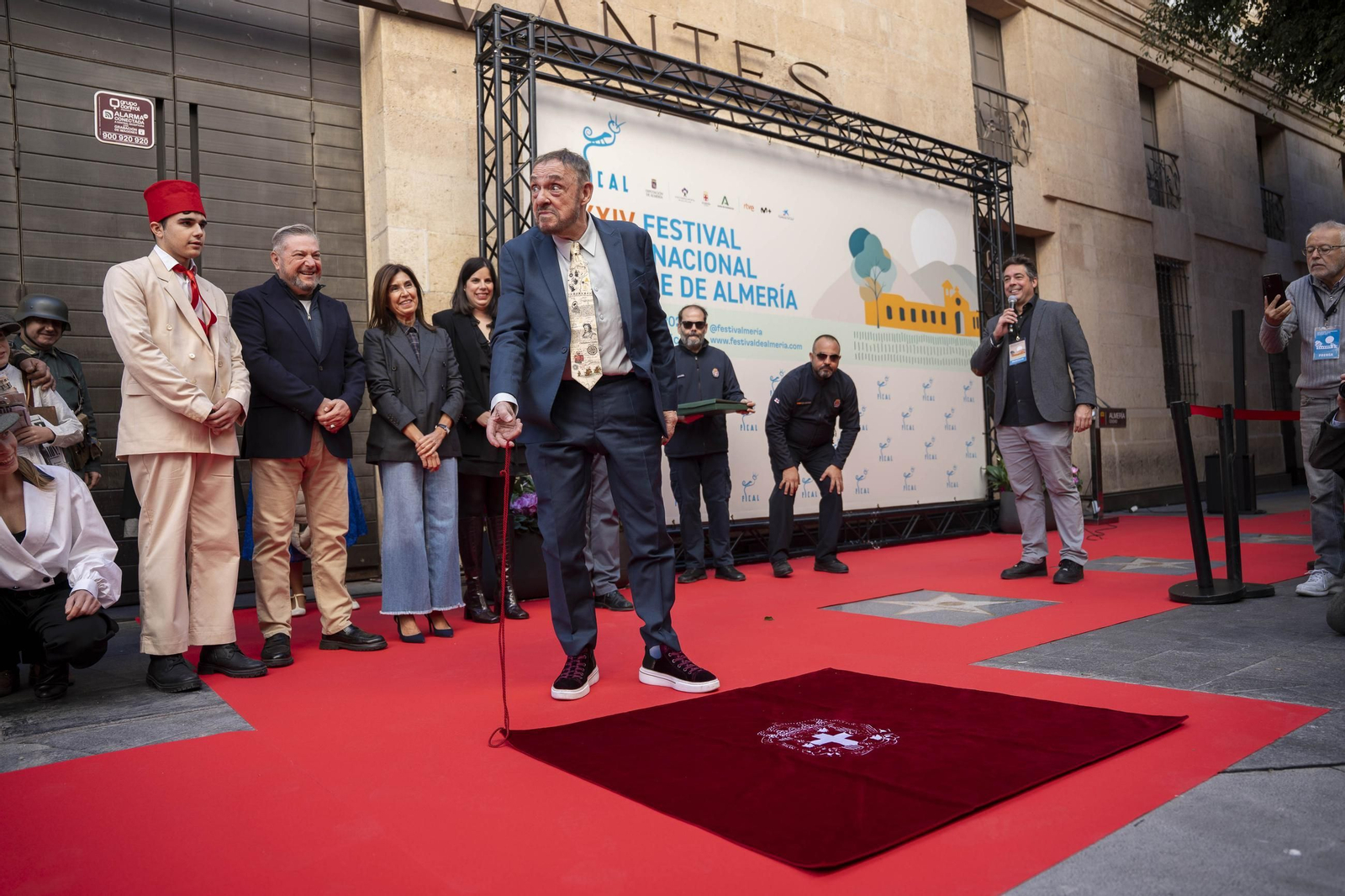 La estrella a JOHN RHYS-DAVIES luce en el paseo de la fama de Almería
