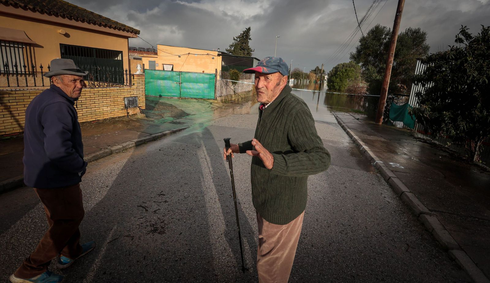Intensa jornada en las zonas inundadas de Jerez, en imágenes