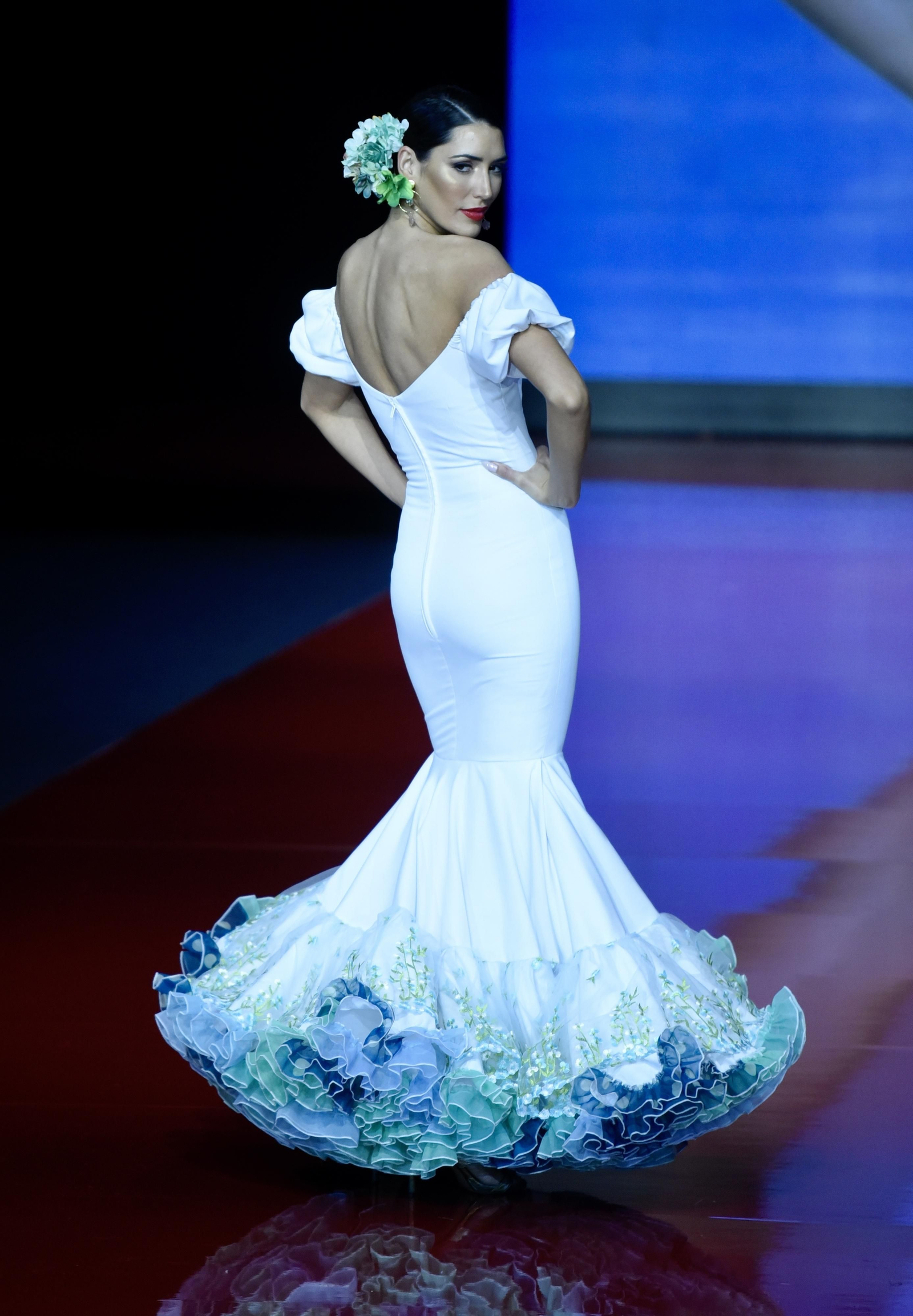 El desfile de Leticia Lorenzo en SIMOF 2022, todas las fotos